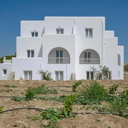 Ktima Lino * Agia Anna (Naxos)