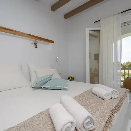 Apartment Ktima Lino